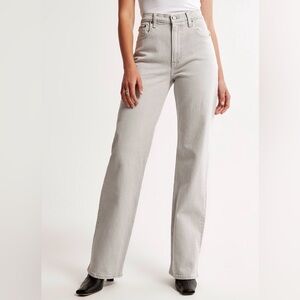 Abercrombie & Fitch | 🆕 High Rise 90s Relaxed Jean